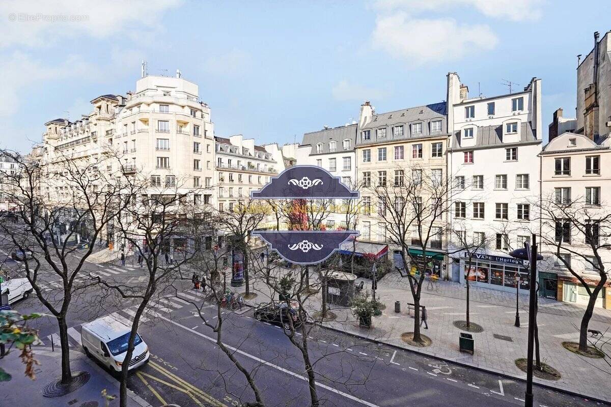 Appartement à PARIS-3E