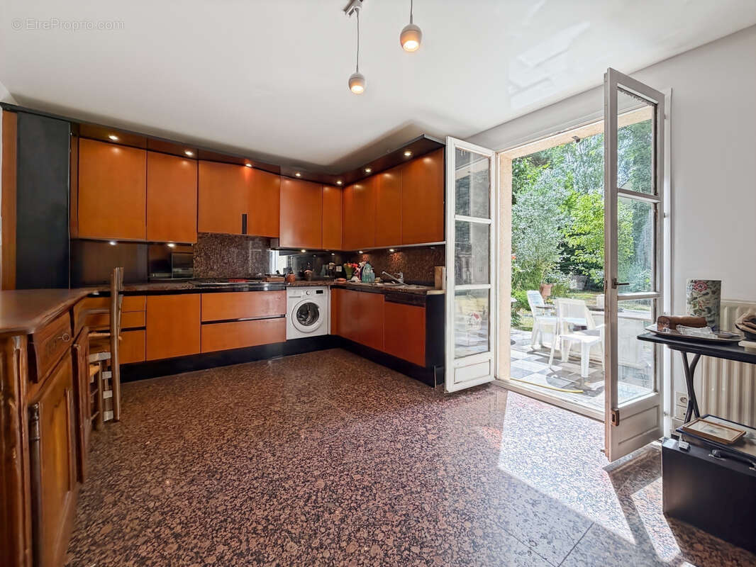 Maison familiale - Quartier Bréguet - Grand jardin - photo 6