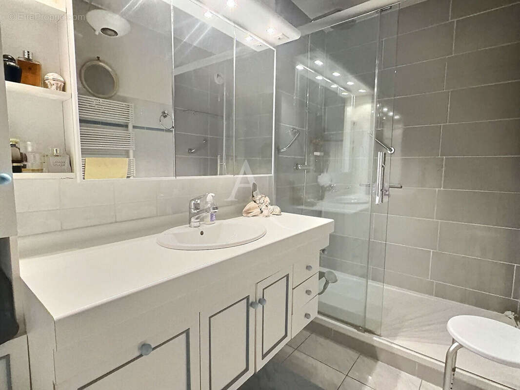 Appartement à AUBAGNE