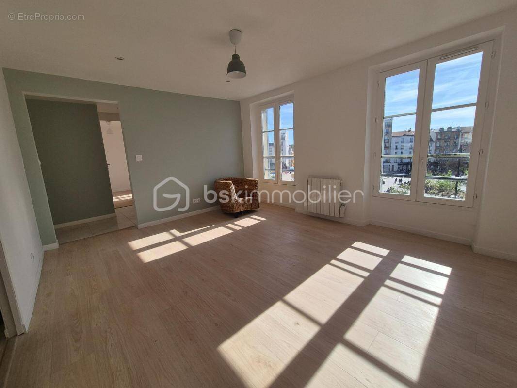 Appartement à SAINT-DENIS