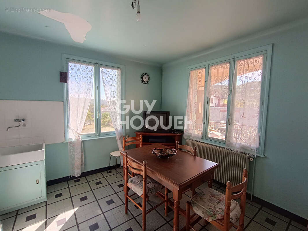 Maison à LEIGNEUX