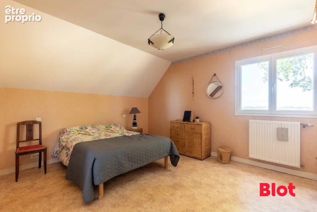 Maison 6 pièces 142 m² à vendre à Chevaigne (35250) - photo 9
