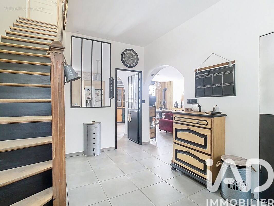 Photo 1 - Maison à FERE-CHAMPENOISE