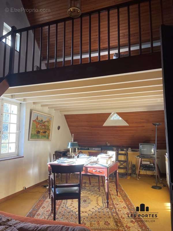 Maison à PRUNAY-SUR-ESSONNE