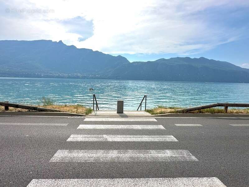 A vendre AIX LES BAINS / TRESSERVE (73), MURS restaurant 250 m2, vue panoramique Lac du Bourget - photo 3