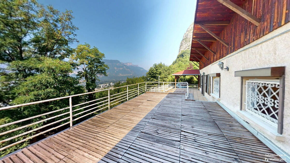 Maison à SAINT-MARTIN-LE-VINOUX