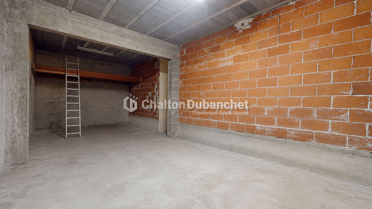 COURS - Maison de 159 m² - photo 6
