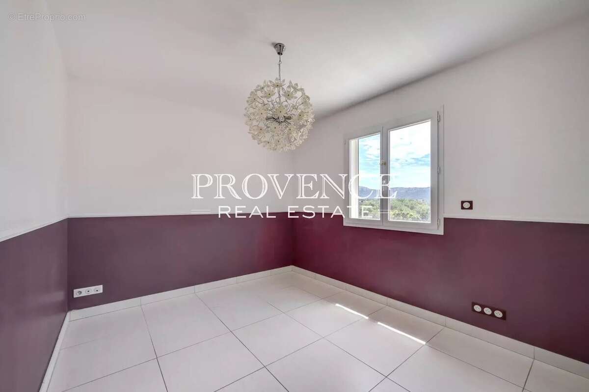 Maison à MARSEILLE-11E