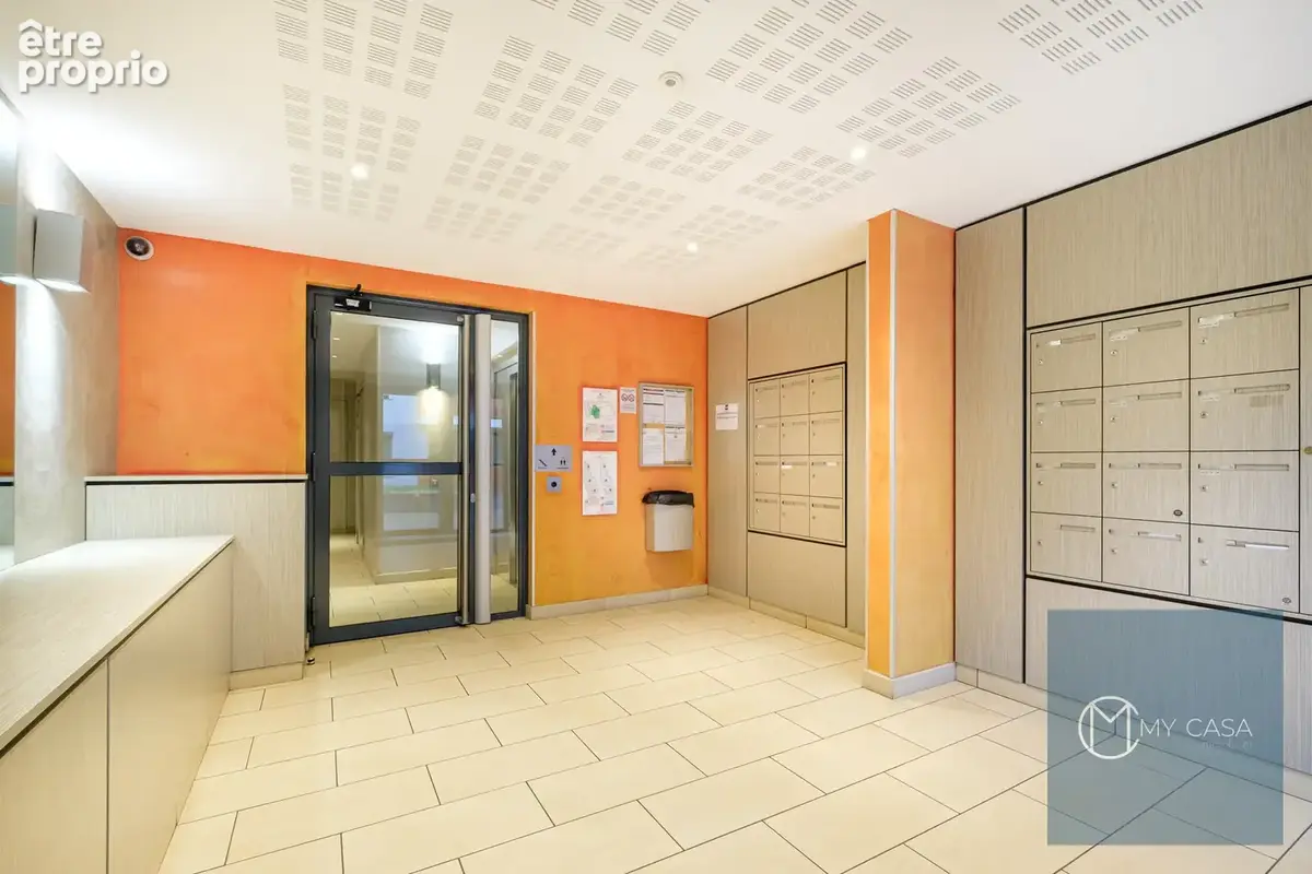 Lyon 7 - T3 de 68,5 m2 avec terrasse 12 m2 - photo 11