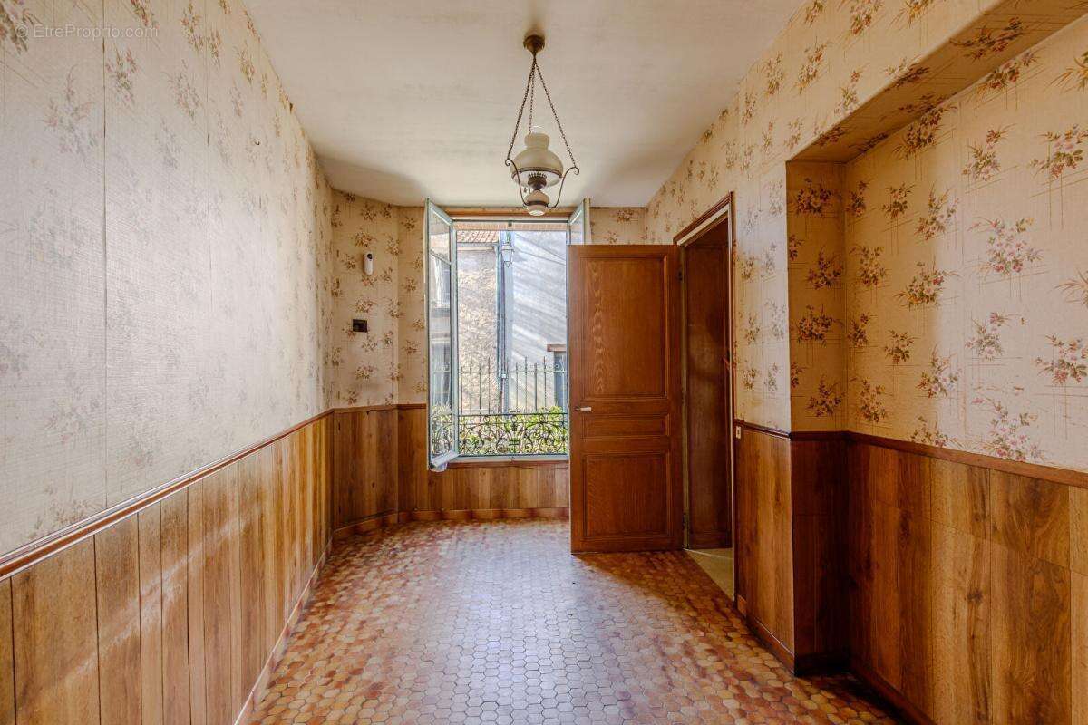 Maison à SERAINCOURT