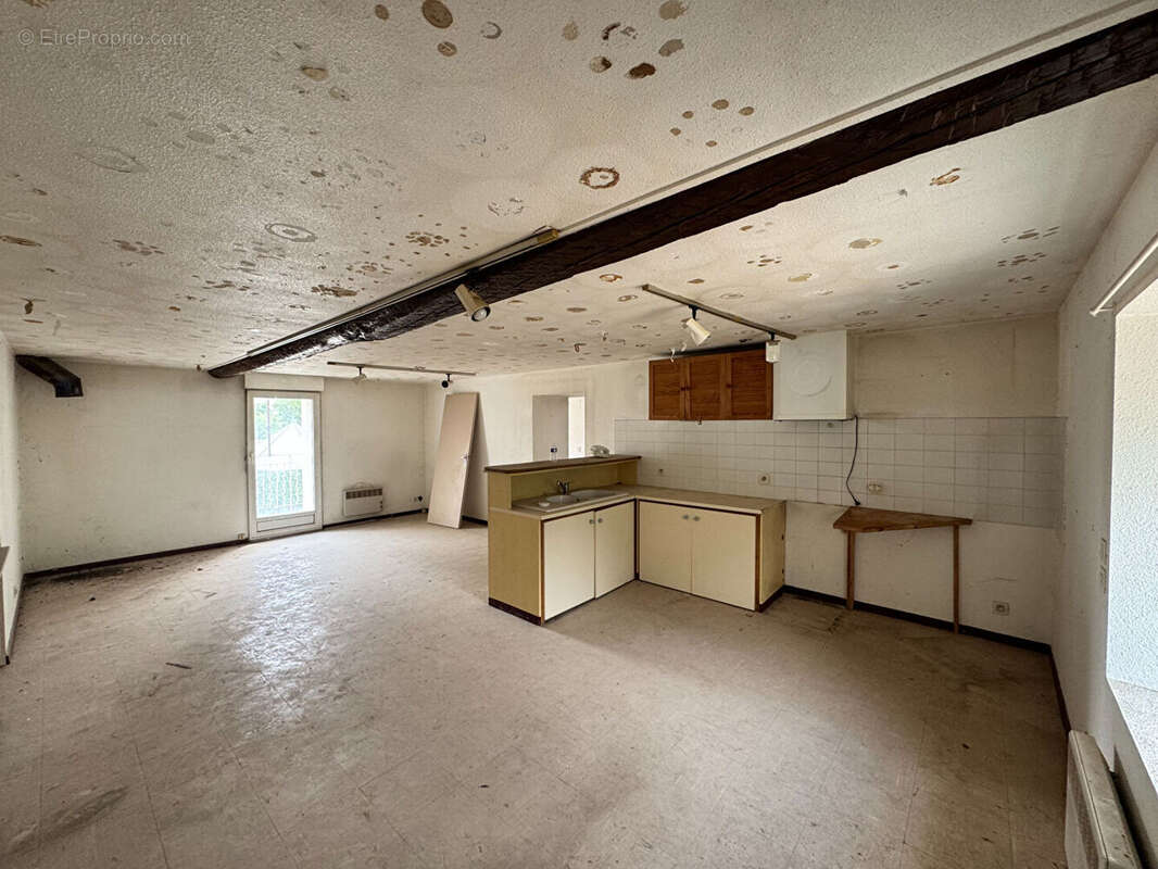 Appartement à CHATEAUNEUF-DE-GADAGNE