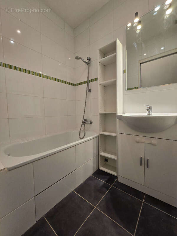 Appartement à FONTENAY-SOUS-BOIS