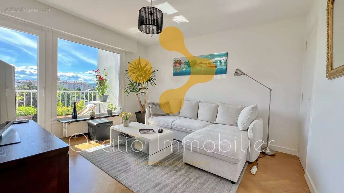 Appartement à ANNECY-LE-VIEUX