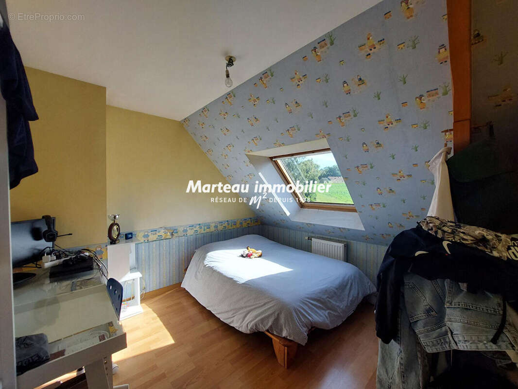 Maison à LA CHAPELLE-SAINT-AUBIN