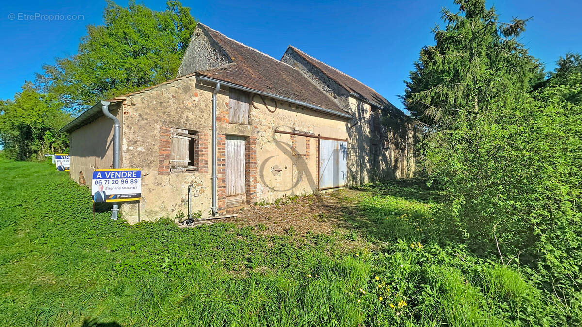 Autre à PERS-EN-GATINAIS