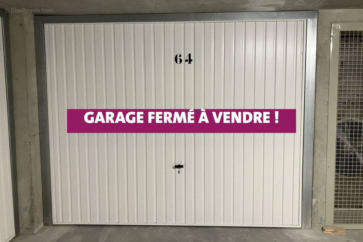 Parking à TASSIN-LA-DEMI-LUNE