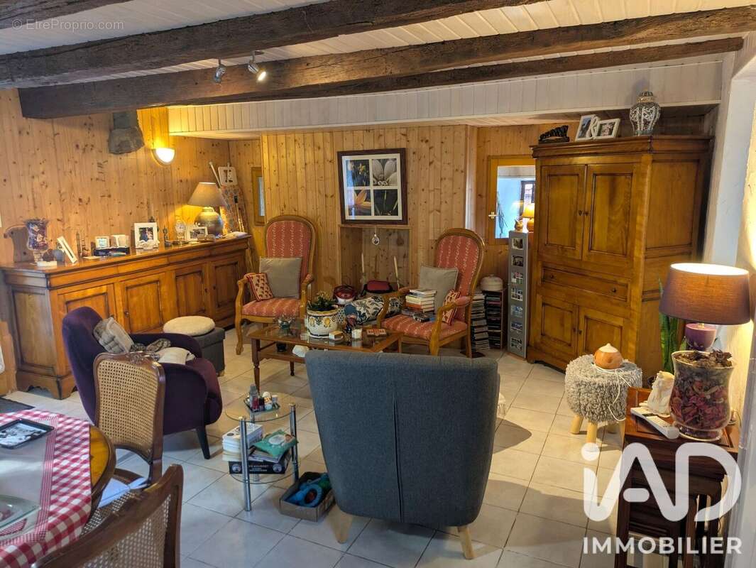 Photo 8 - Maison à SALLES-DE-BELVES