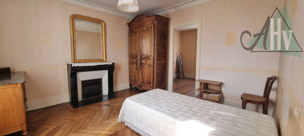 Maison bourgeoise - 150 m2 - 8 pièces - Provins - photo 11