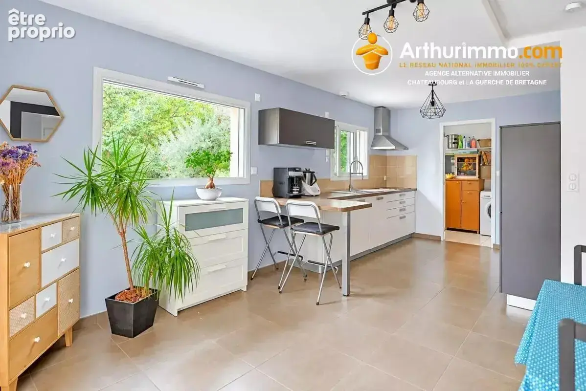 Châteaubourg – maison 134 m² – 4 chambres – terrain plein sud sans vis-à-vis - photo 3