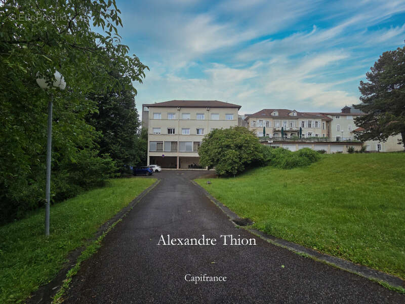 Maison à CONFORT