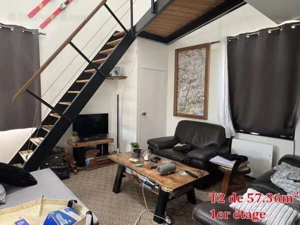 Appartement à PIERRE-CHATEL