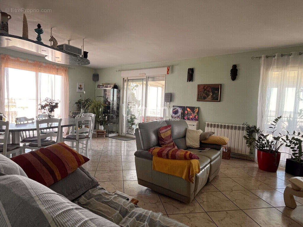 L’Adresse Qui Change Tout :  Unique à Narbonne, Prête à Vous Ébl - photo 10