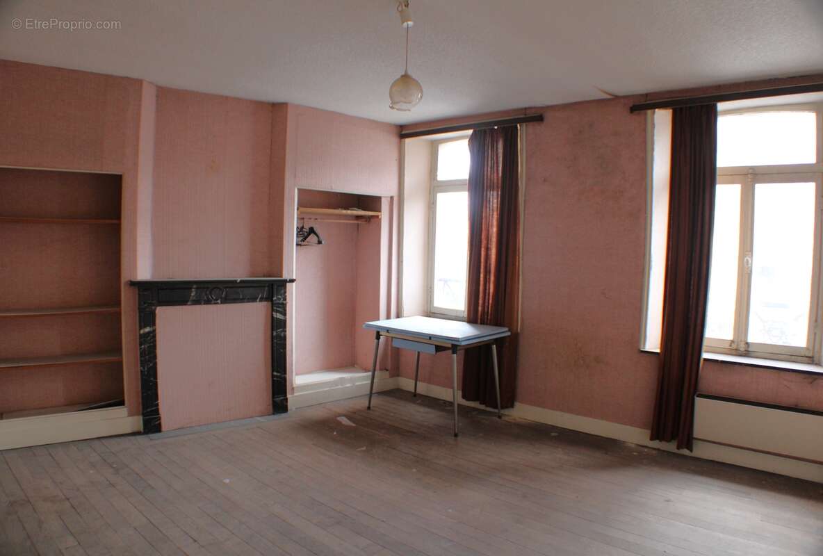 Appartement 251 m² à Givet  - photo 92