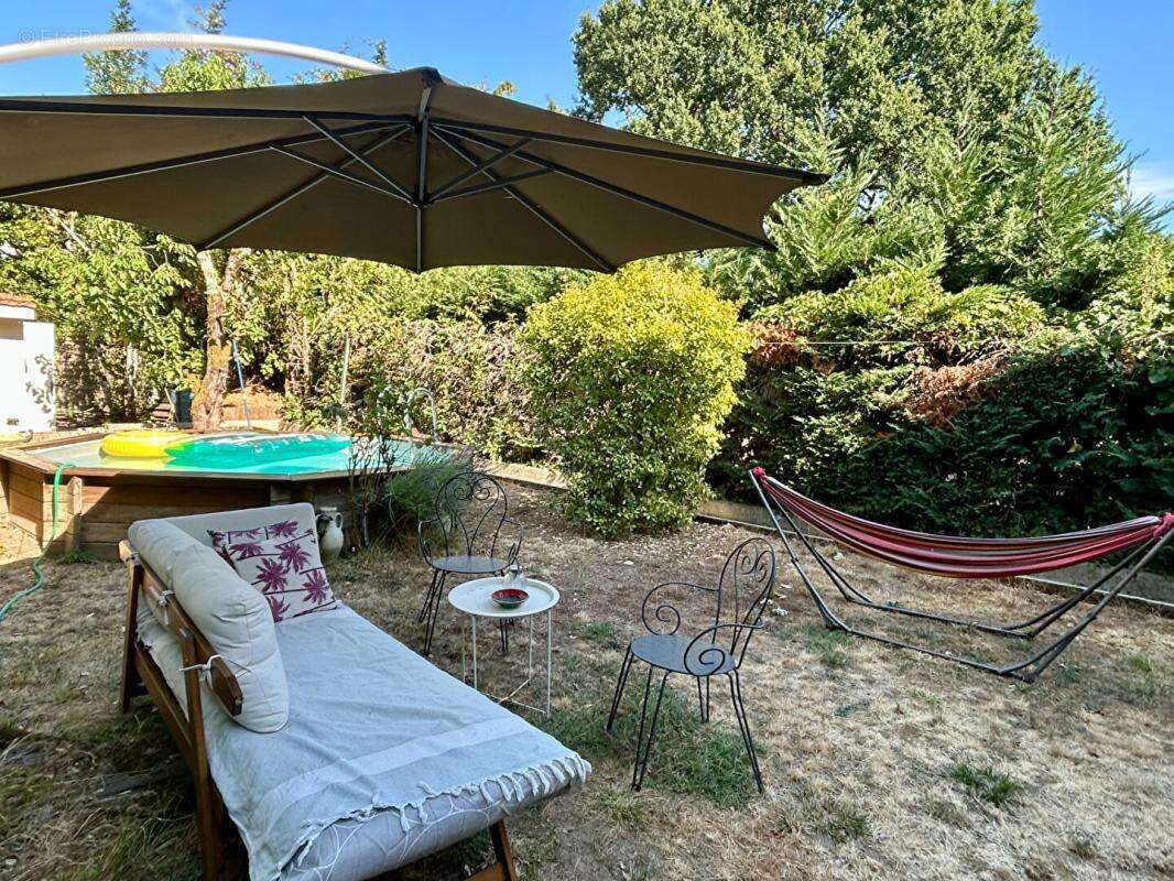 A vendre, maison de ville T4 au coeur du quartier Saint Georges à PERIGUEUX 24000 - photo 9