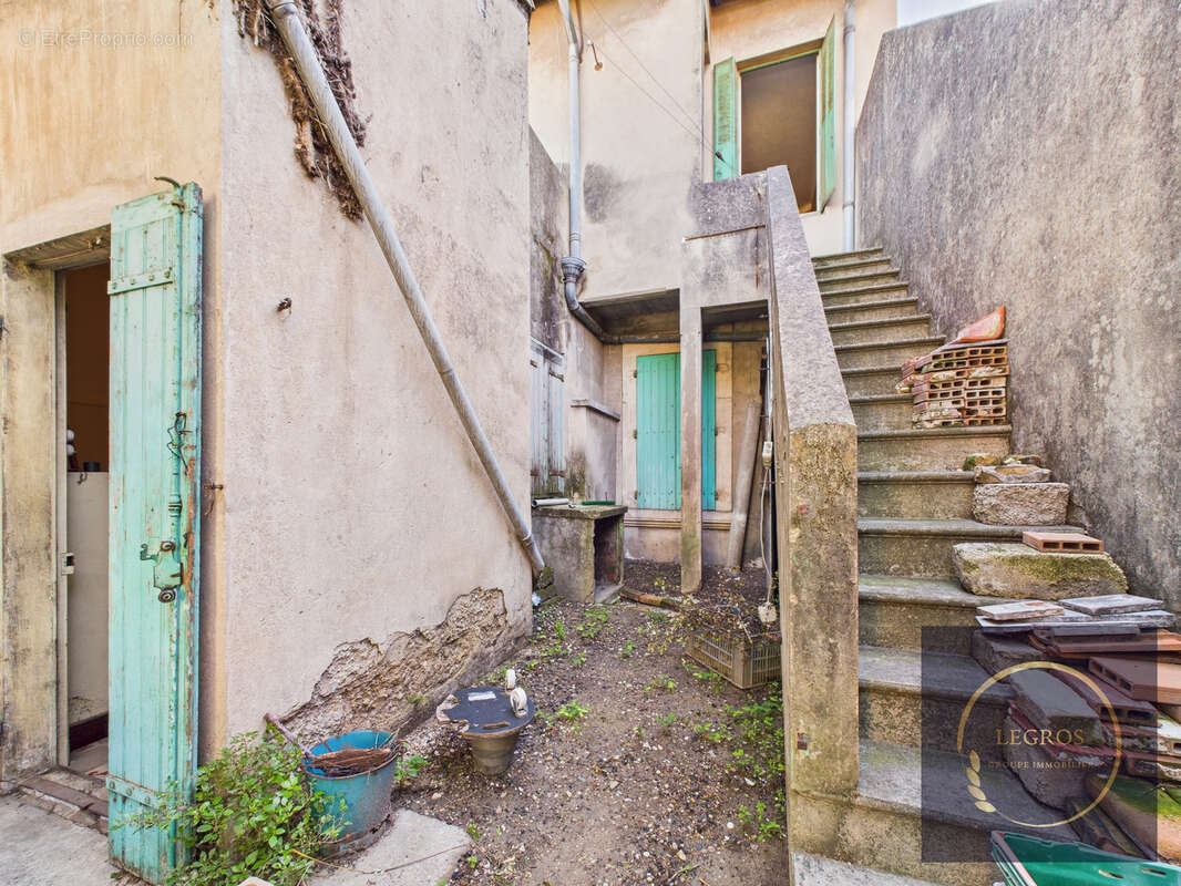 Maison à CHATEAURENARD