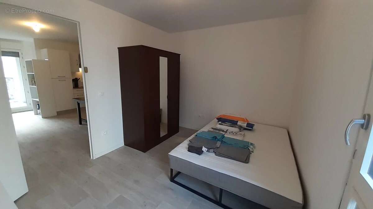Appartement à AUBERVILLIERS