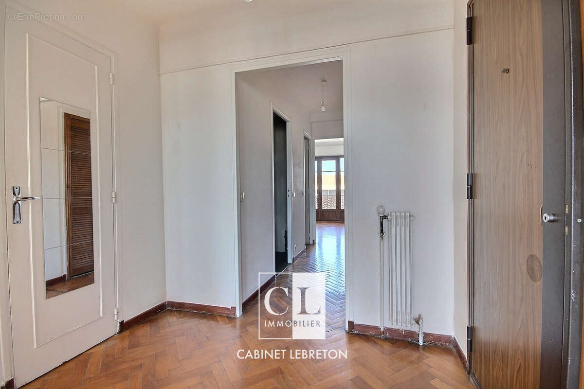 Appartement à MARSEILLE-10E