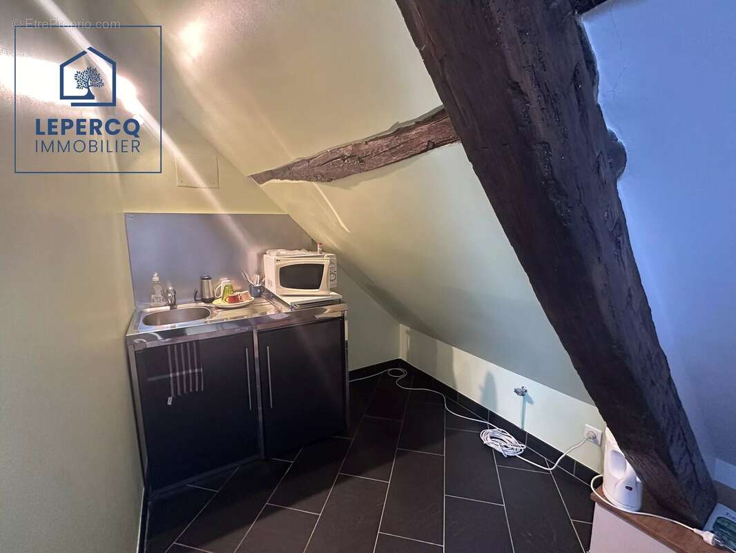 LOCAL rénové  - 163 m2 - Villers-Cotterêts - Vitrine sur rue ! - photo 20
