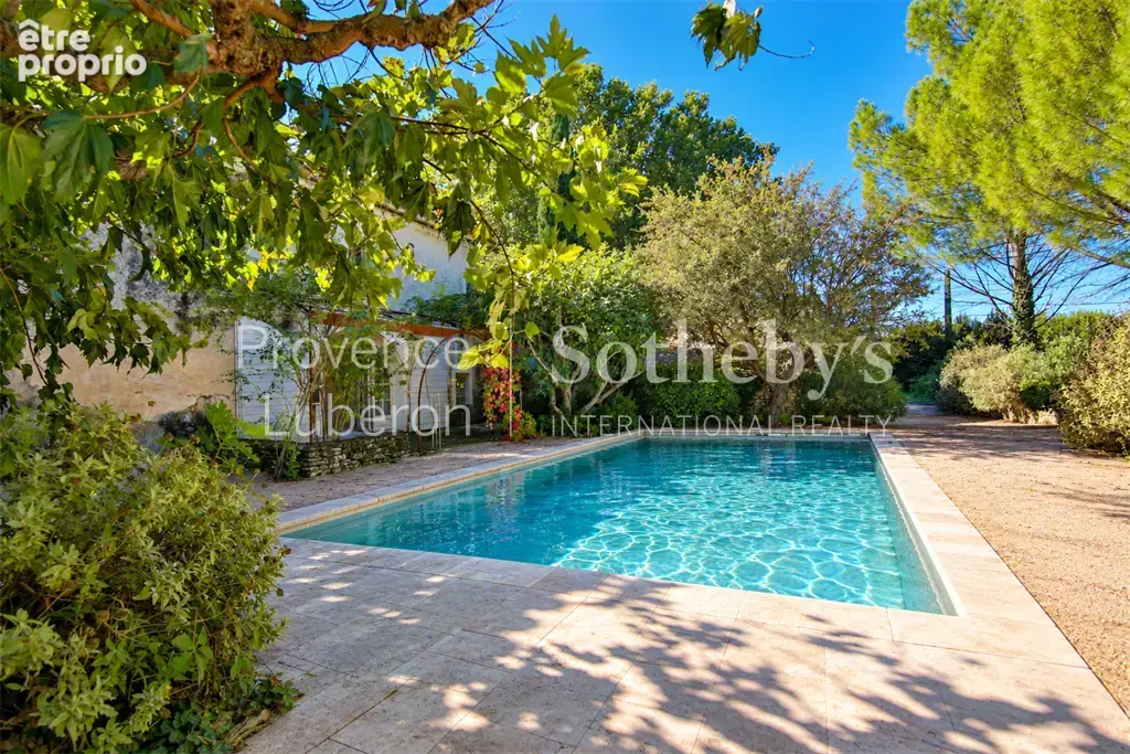 Mas du 18ème siècle avec piscine et 2 hectares de terrain - photo 17