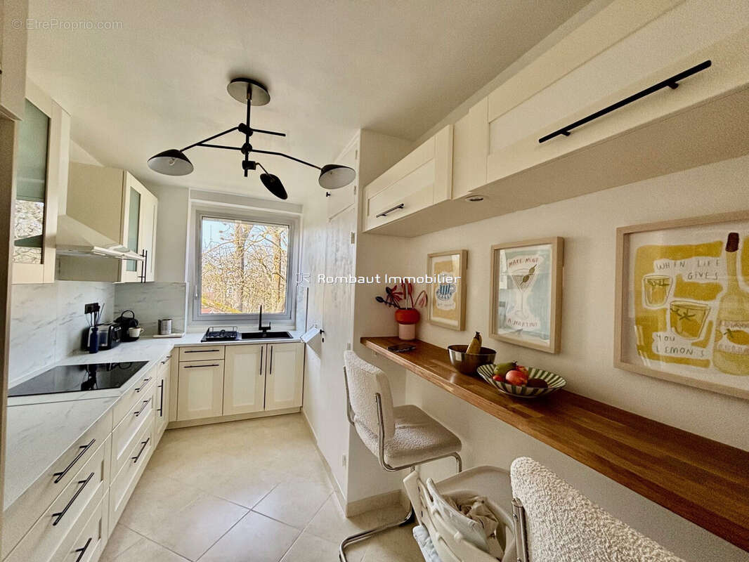 Appartement à LA CELLE-SAINT-CLOUD