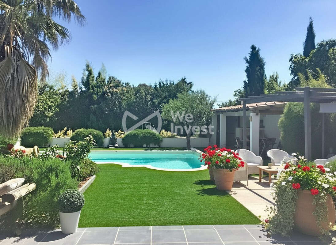 Maison à COURNONTERRAL