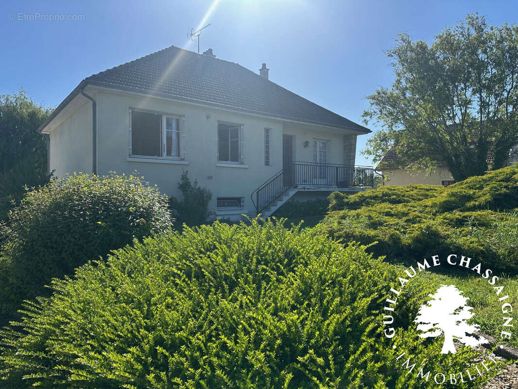 Maison à SAINT-DOULCHARD