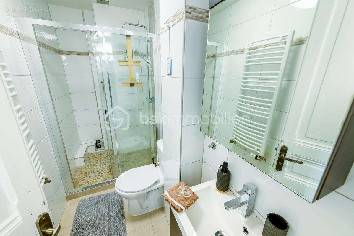 Appartement à SAINT-GERVAIS-LES-BAINS