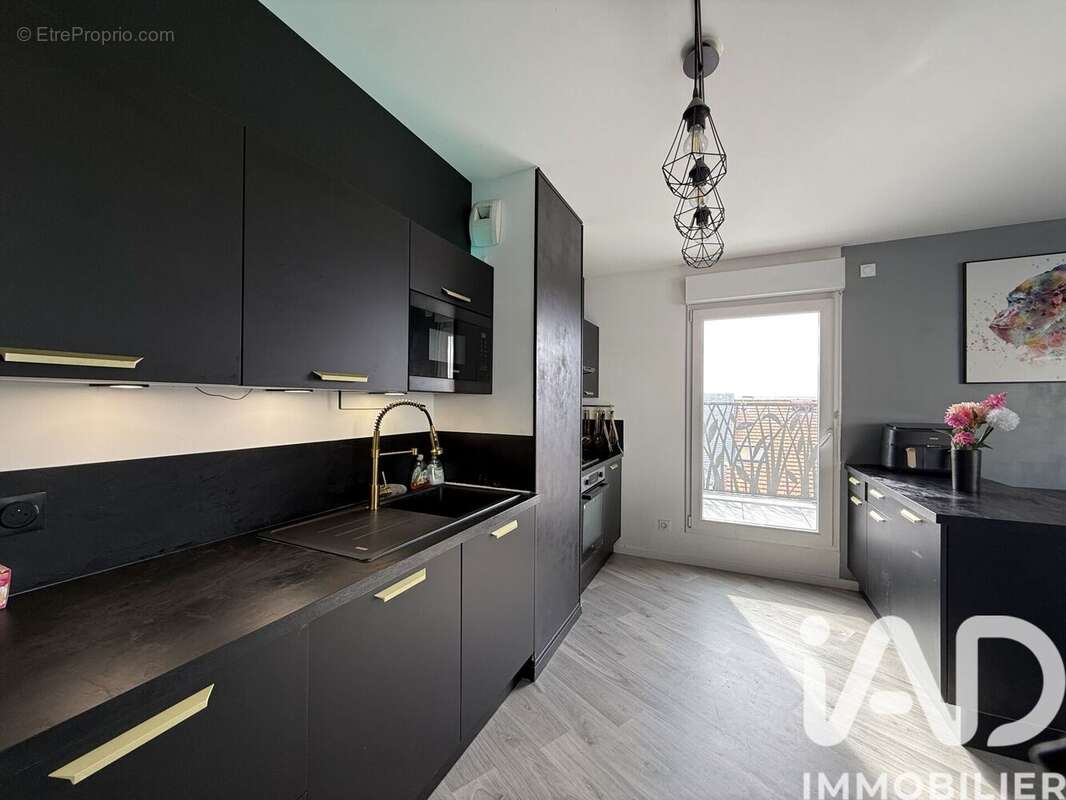 Photo 3 - Appartement à VILLIERS-SUR-MARNE