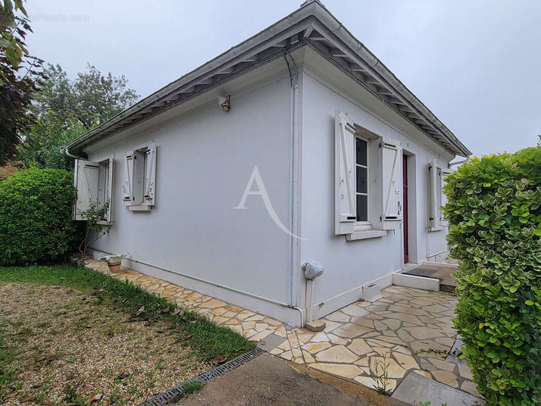 Maison à LE BOUSCAT