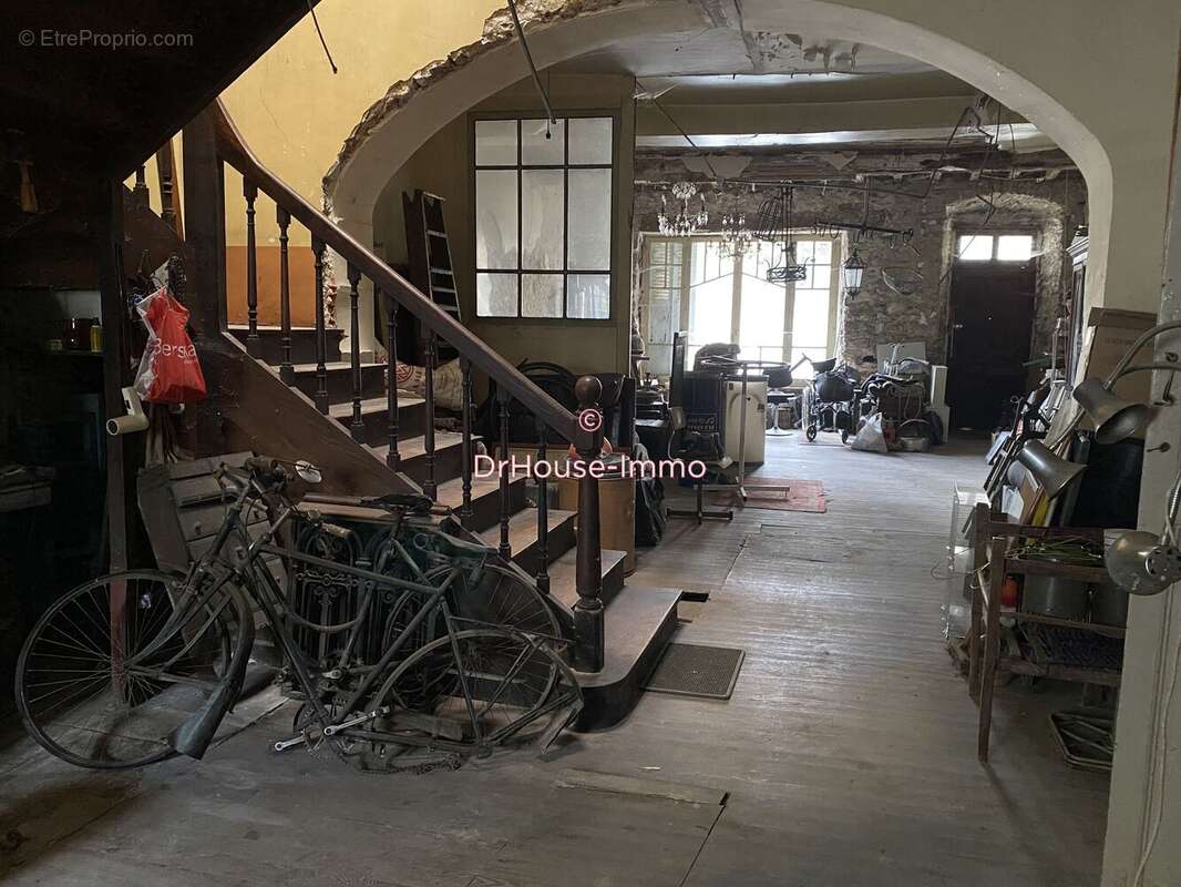 Maison à SAINTE-COLOMBE-SUR-L&#039;HERS