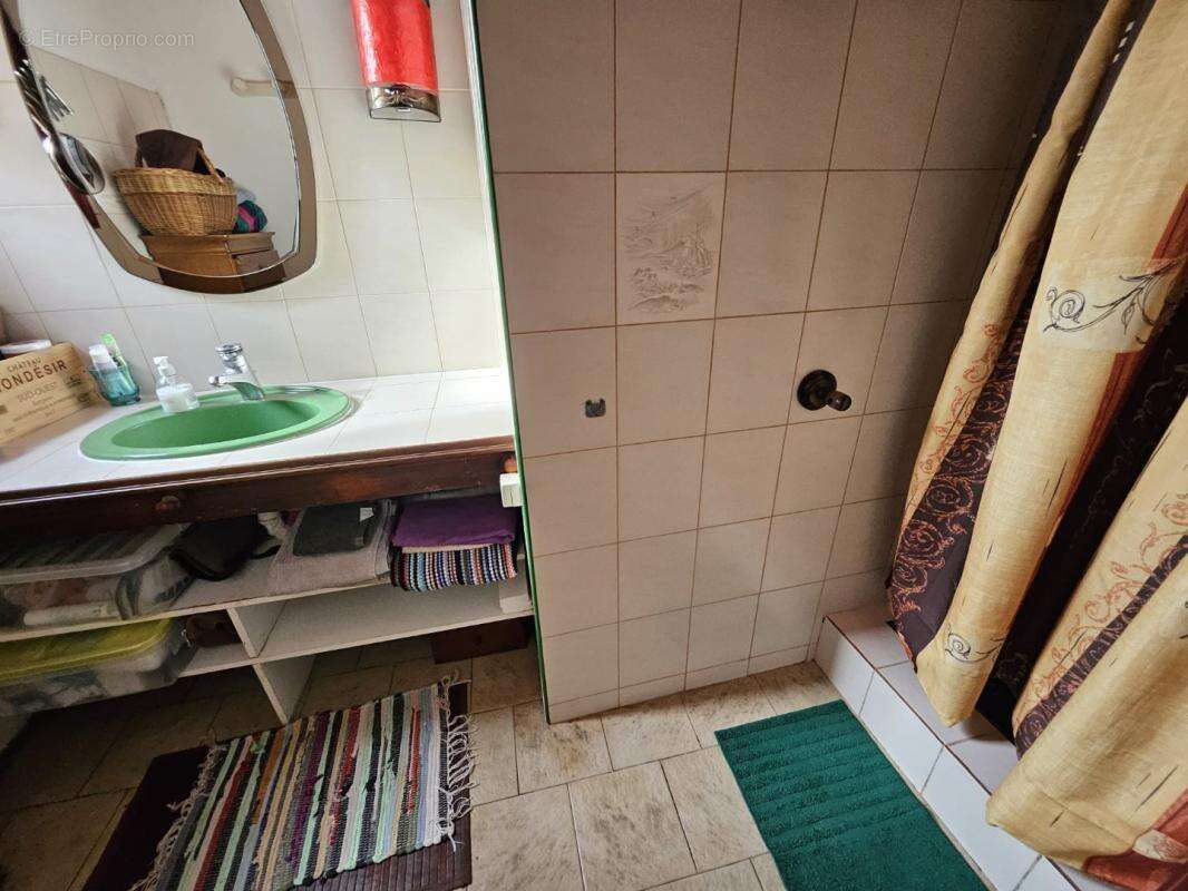 Maison à LE BUISSON-DE-CADOUIN