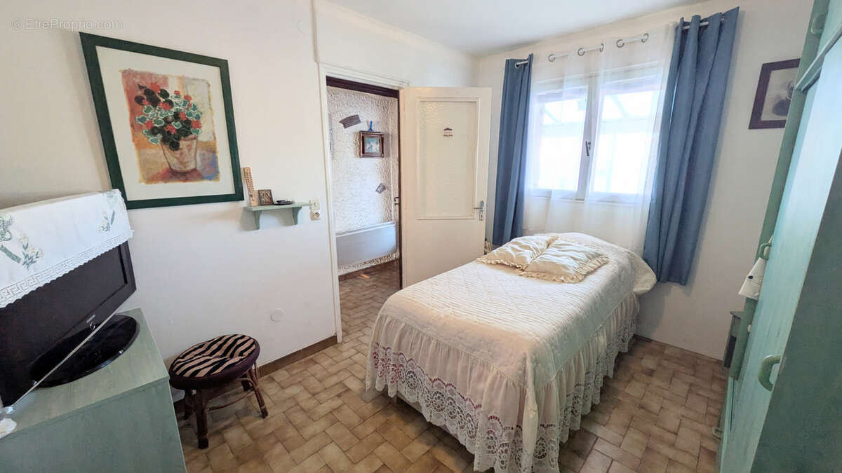 Autre à LAROQUE-DES-ALBERES