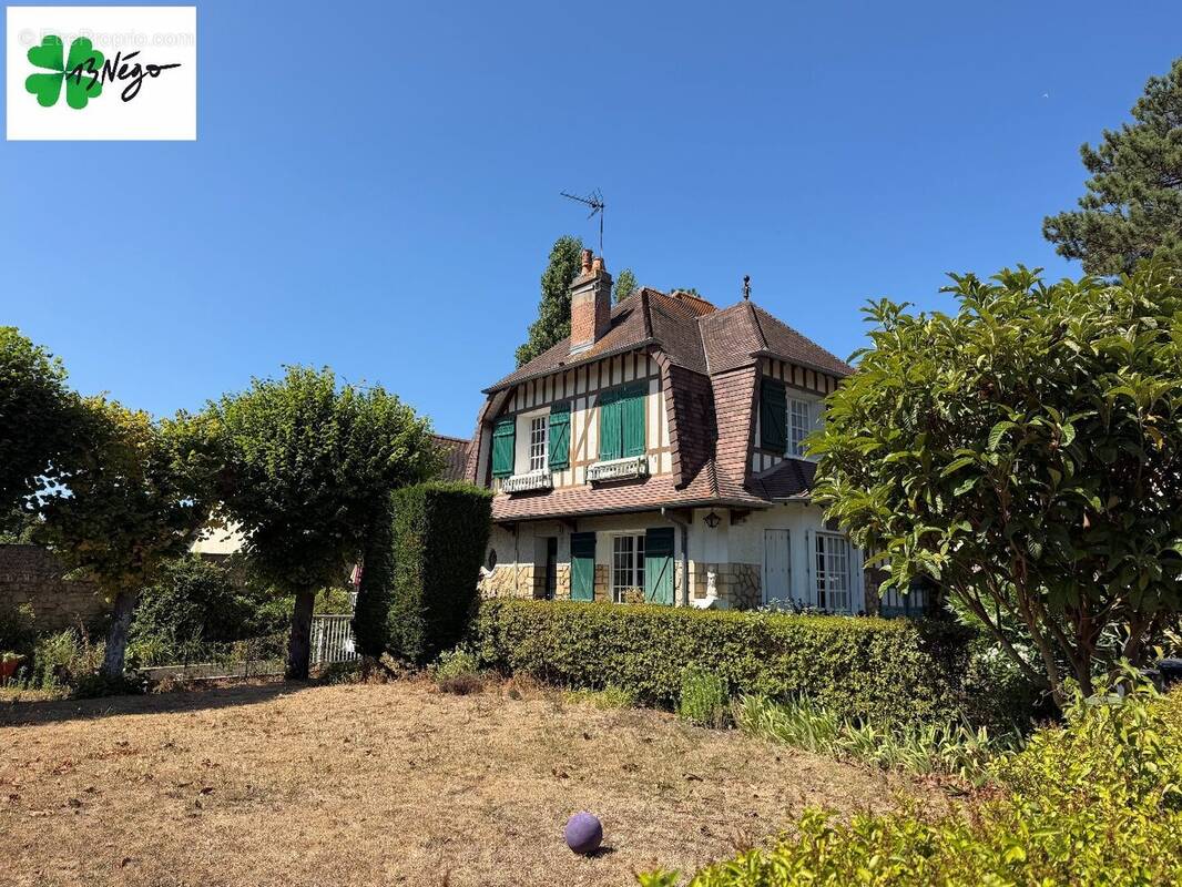 Maison à OUISTREHAM