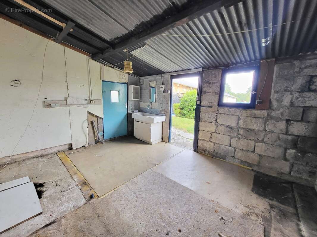 Maison traditionnelle à vendre 6 pièces LANVEOC (29) - photo 21
