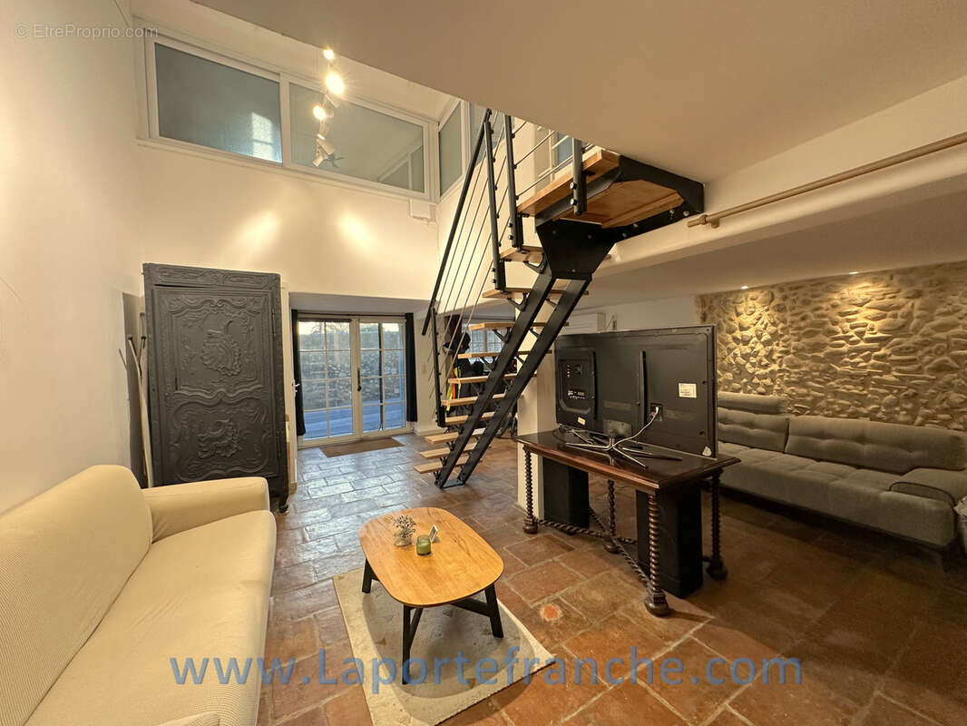 Haut de Cagnes 3 Pièces duplex 70 m2 - photo 6