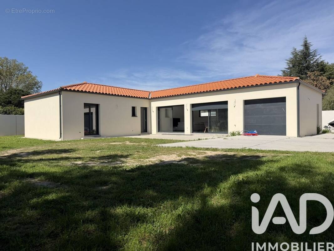Photo 1 - Maison à MILLAS