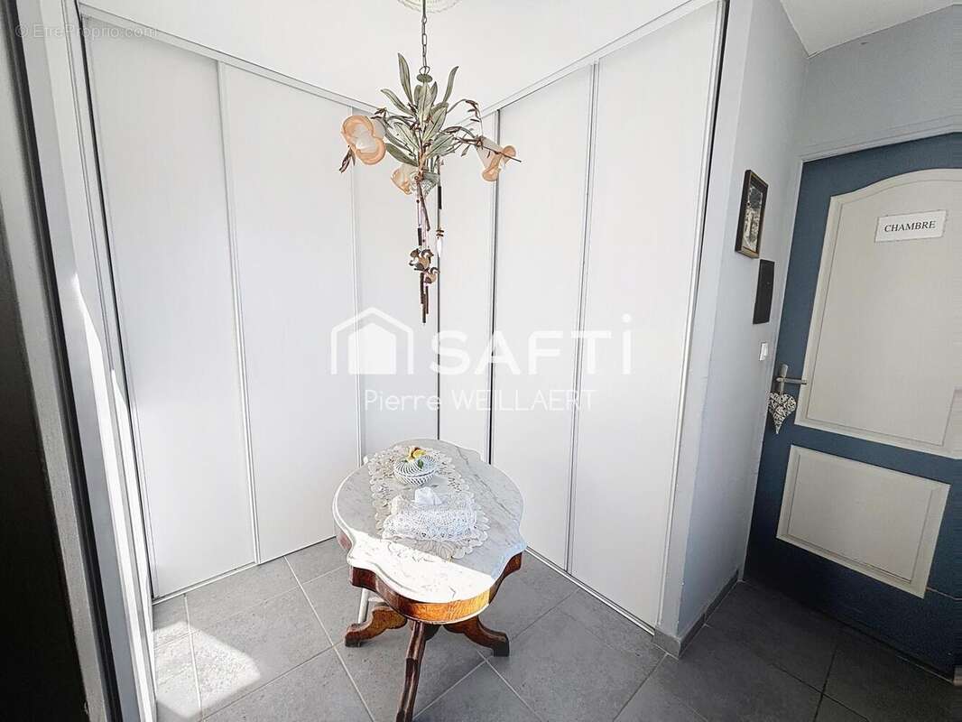 Maison 106 m² à Valence  - photo 4