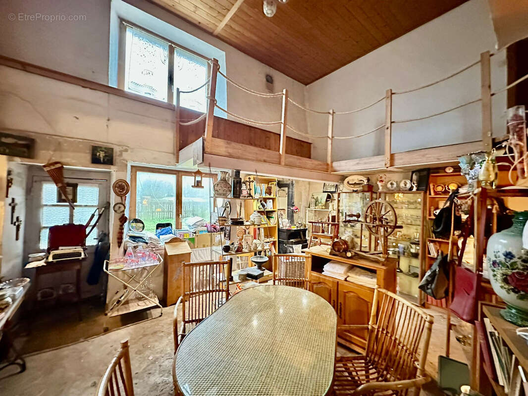 Maison à BELONCHAMP