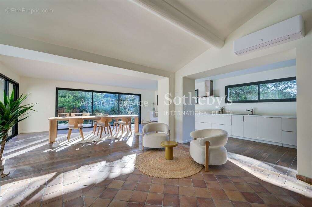 Maison à AIX-EN-PROVENCE