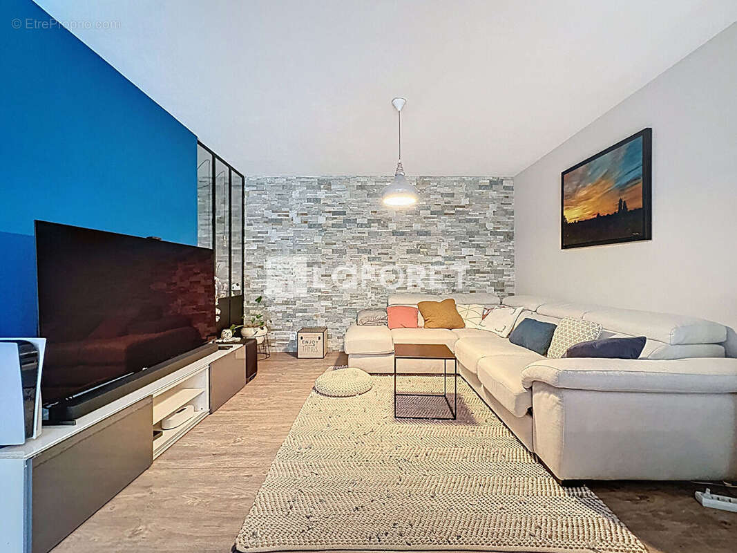 Appartement à SURESNES